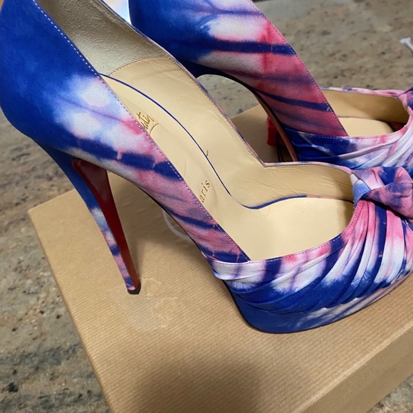 Christian Louboutin Shoes - Picture 6 of 10